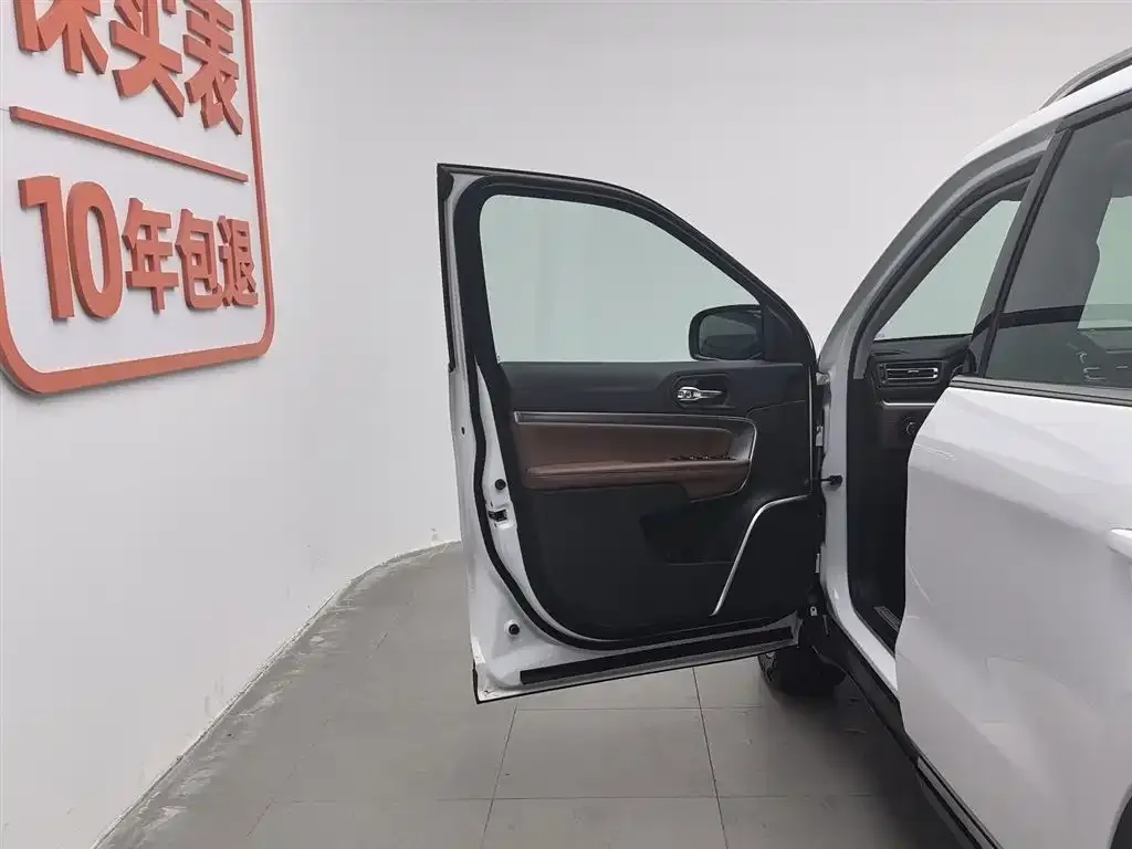 Jeep Grand Commander 2022 из CN, фото 5
