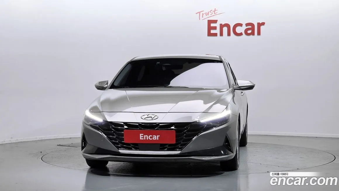 Hyundai AVANTE — фото 2
