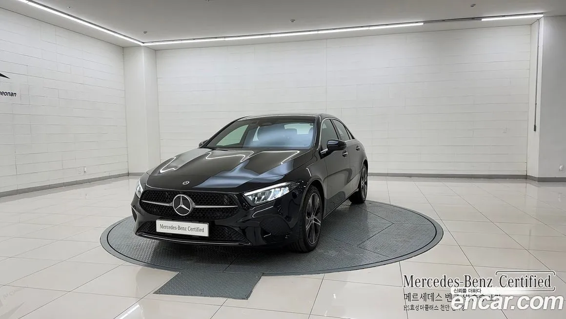Mercedes-Benz A-Class — фото 1