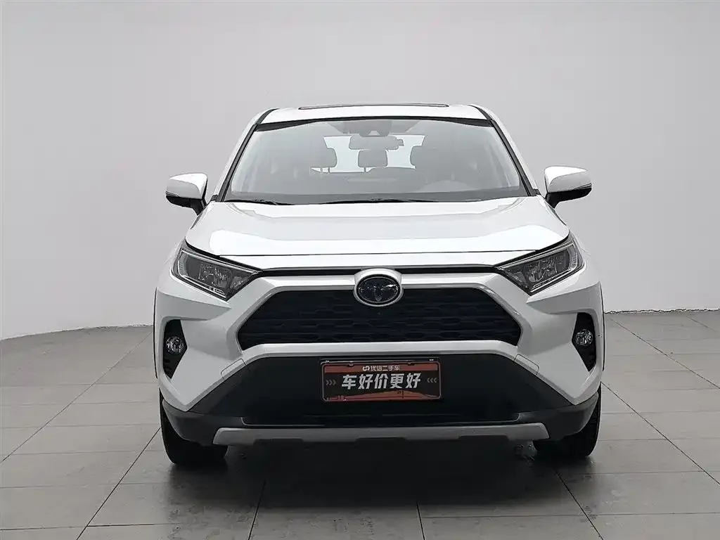Toyota RAV4 2021 из CN, фото 2