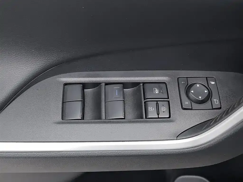Toyota RAV4 2021 из CN, фото 8