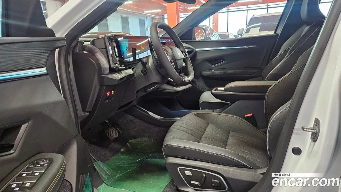 Renault Korea (Samsung) Scenic 2026 из KR, фото 10