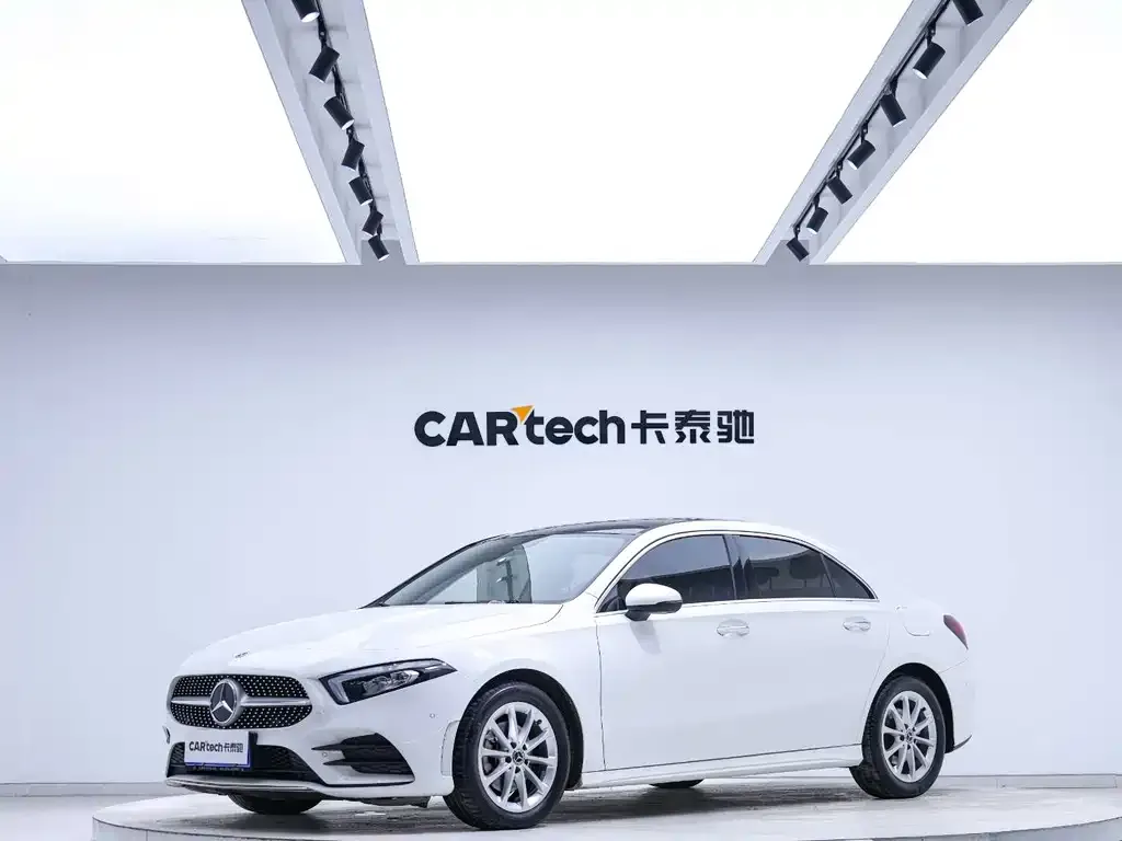 Mercedes-Benz A-Class — фото 1