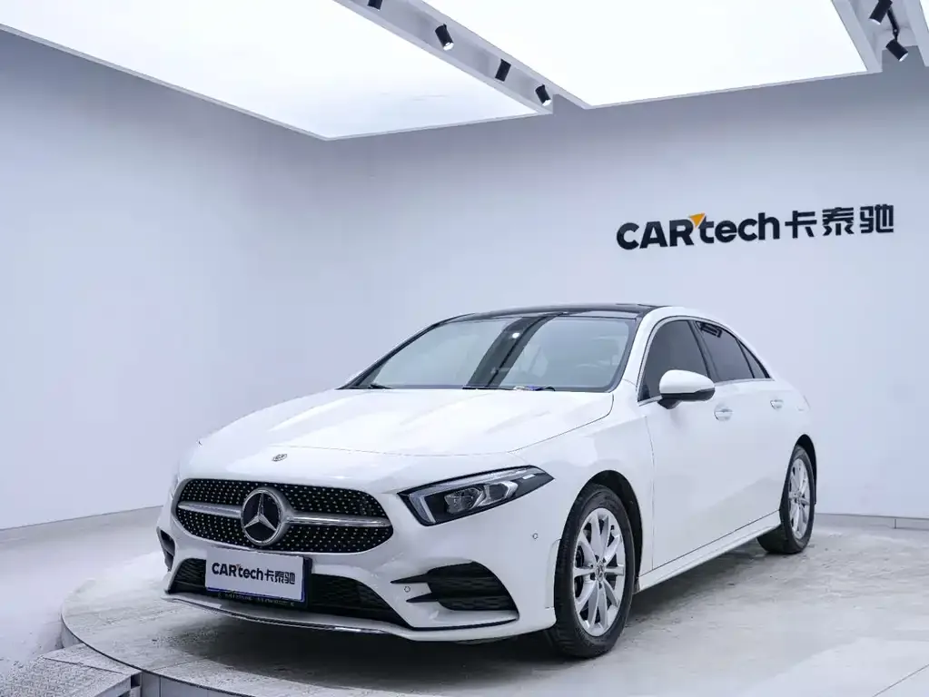 Mercedes-Benz A-Class — фото 7