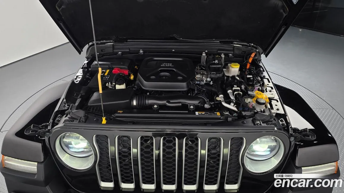 Jeep Wrangler 2021 из KR, фото 9