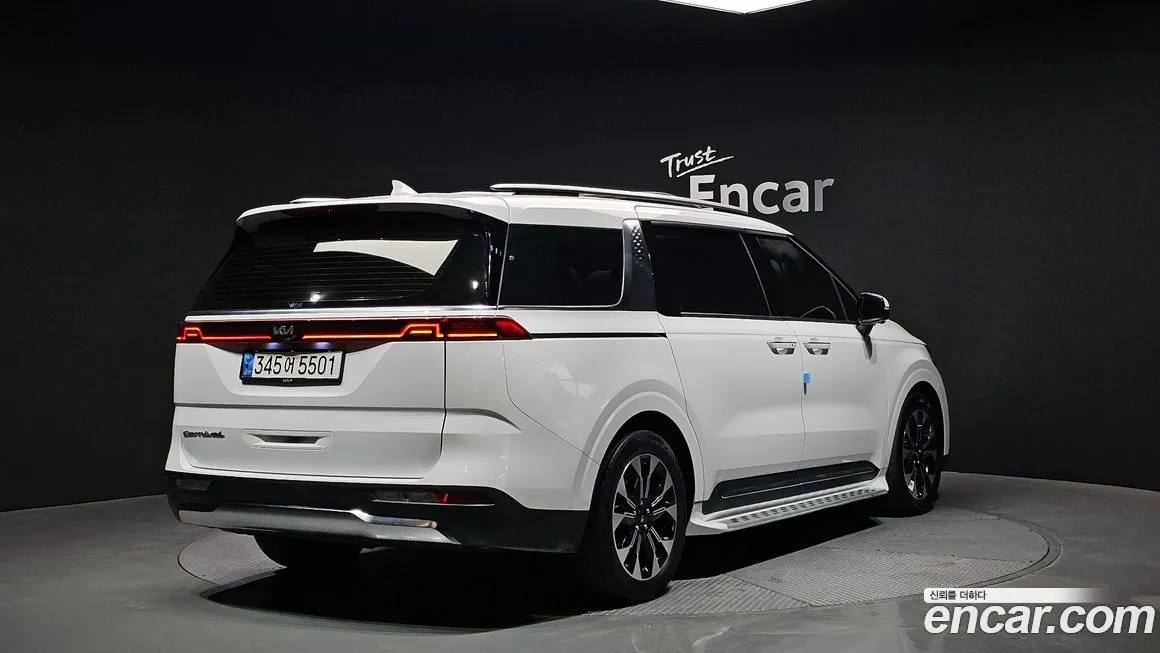 Kia Carnival — фото 2