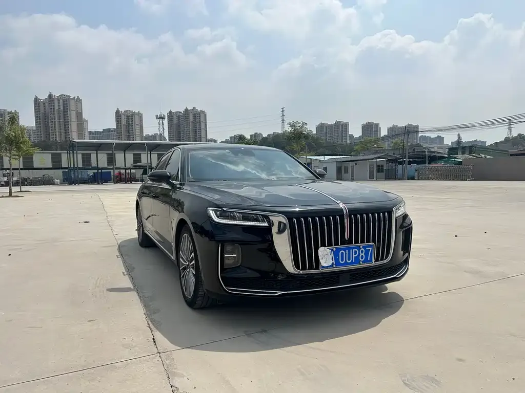 Hongqi H9 — фото 1