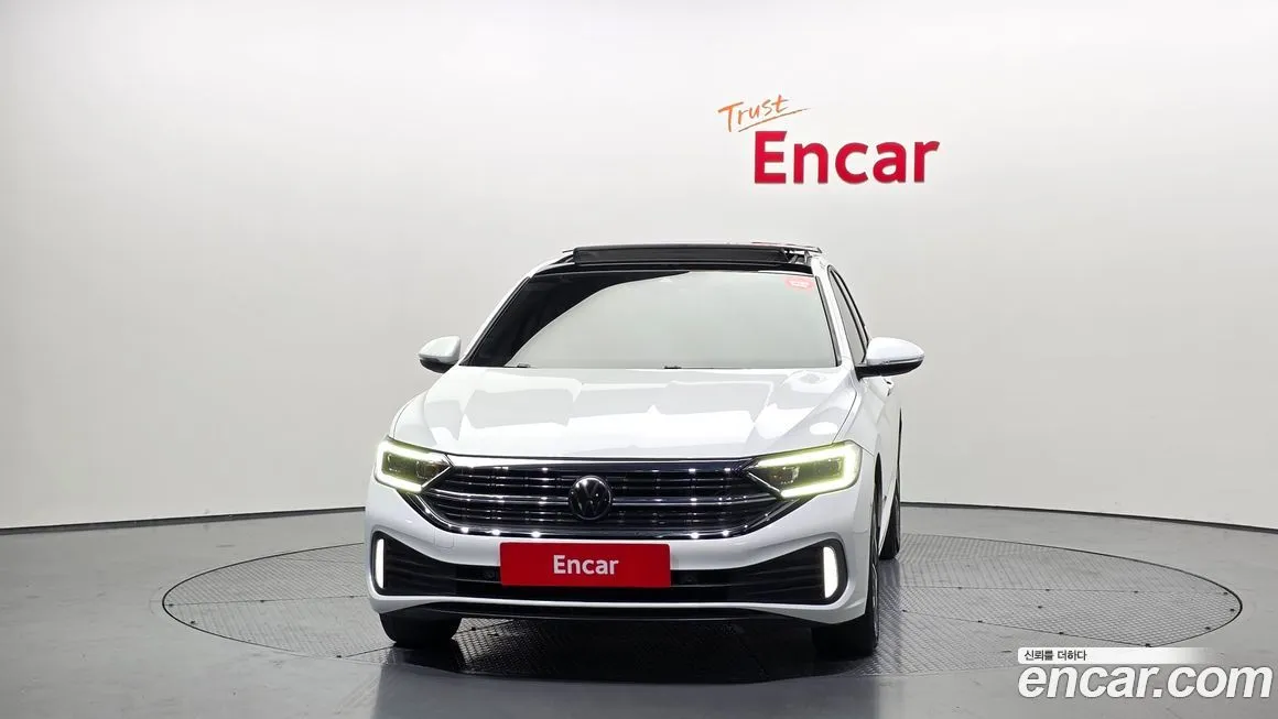 Volkswagen Jetta 2023 из KR, фото 2