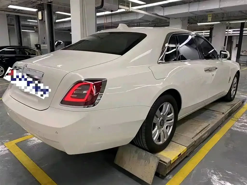 Rolls-Royce Ghost 2021 из CN, фото 9
