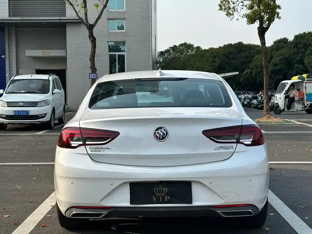 Buick Regal — фото 6