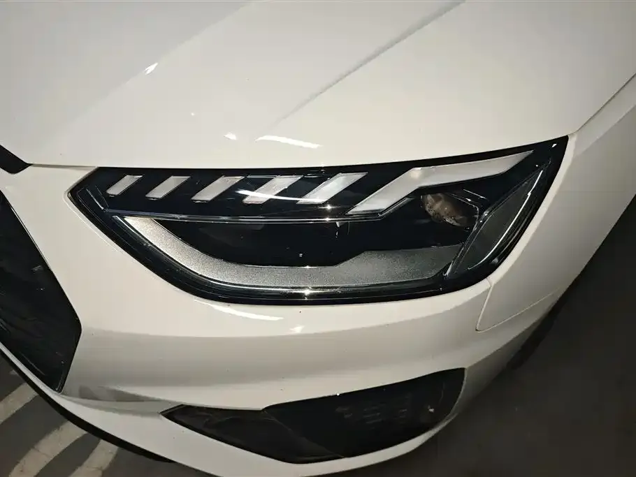 Audi A4L — фото 5