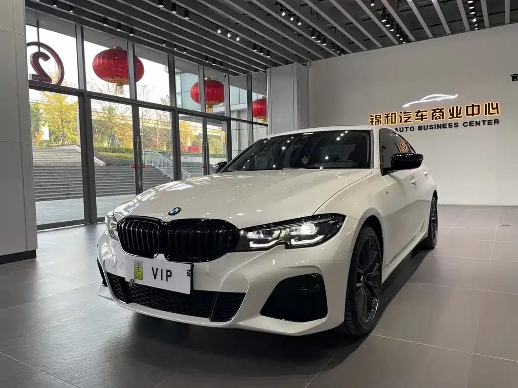BMW 3 Series — фото 1