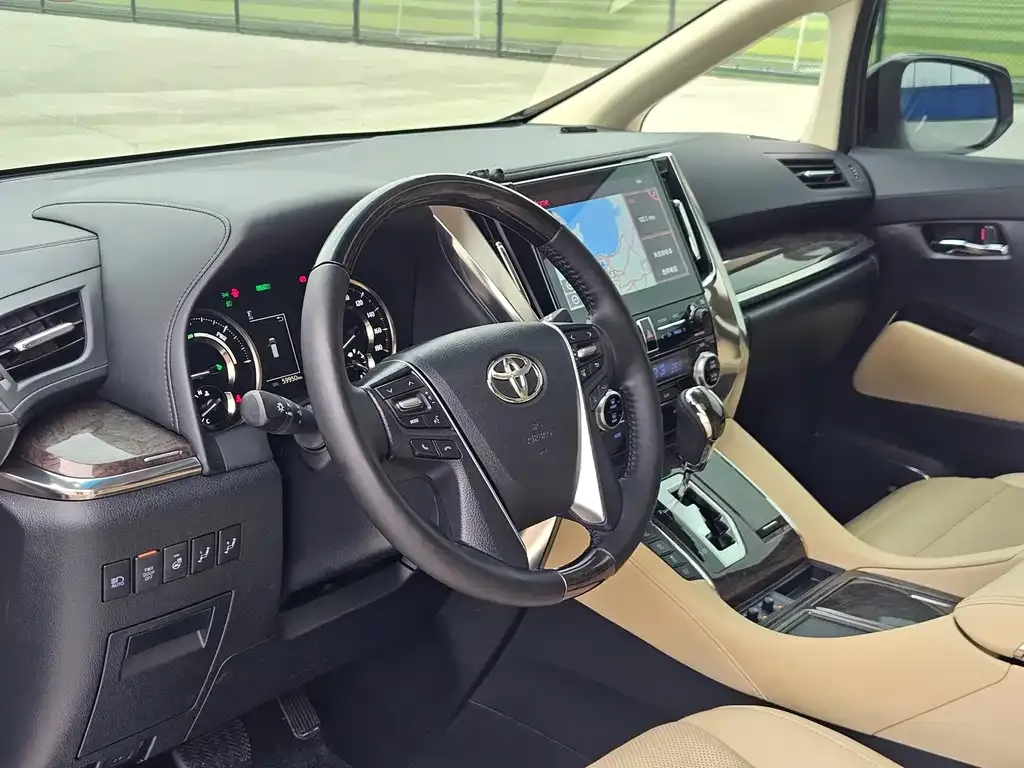 Toyota Vellfire 2022 из CN, фото 9