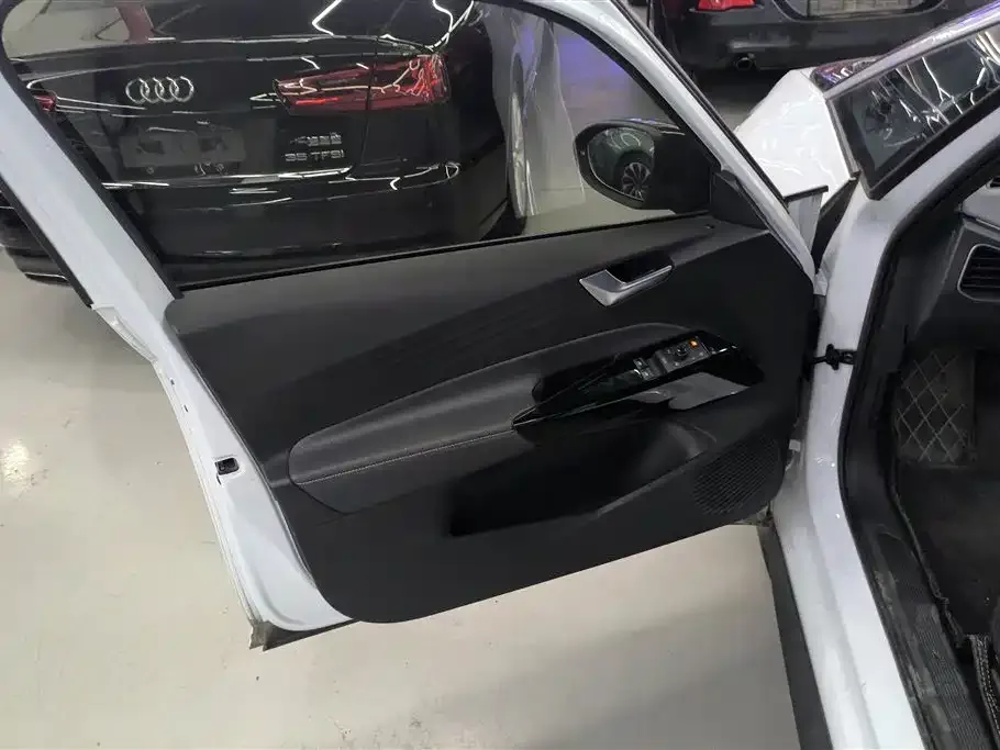 Volkswagen ID.3 2023 из CN, фото 8