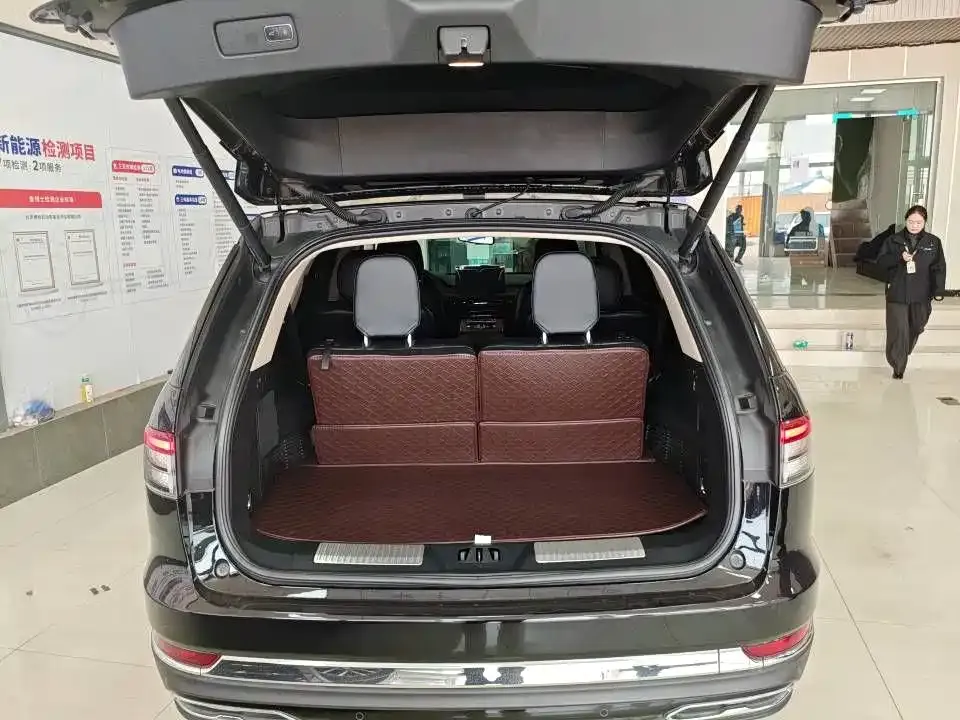 Lincoln Aviator 2023 из CN, фото 4