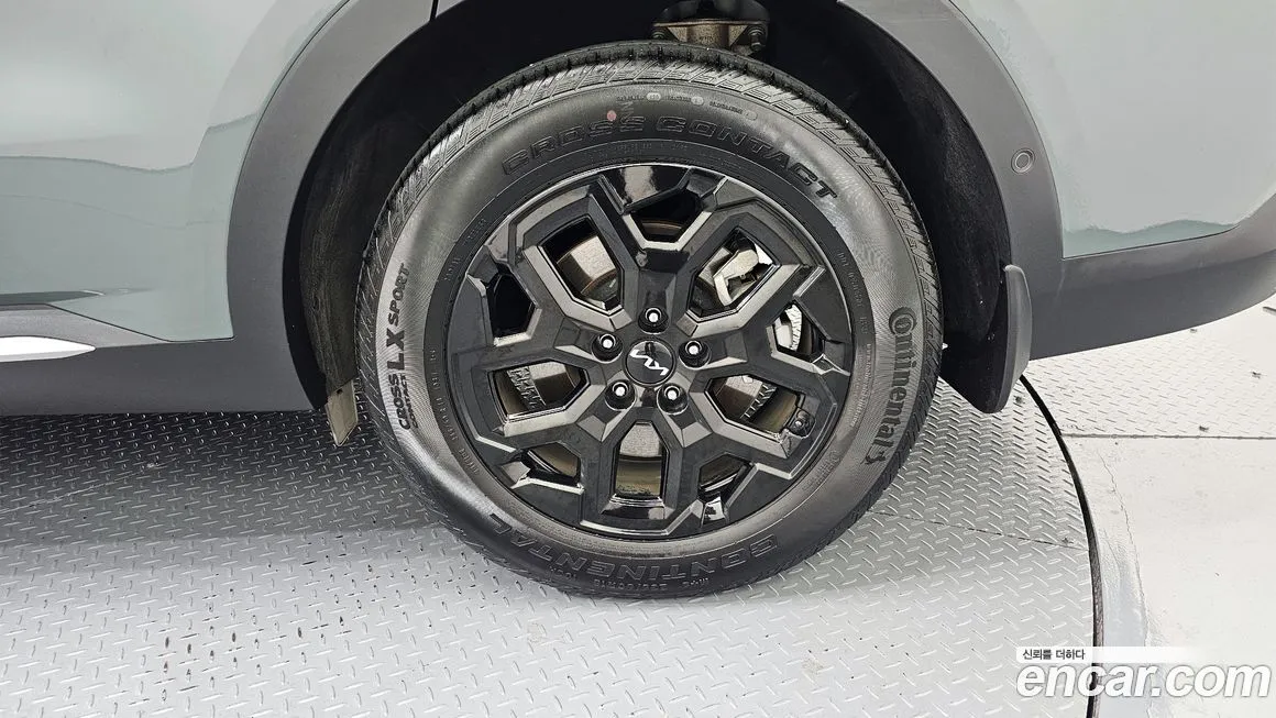 Kia Sorento — фото 3