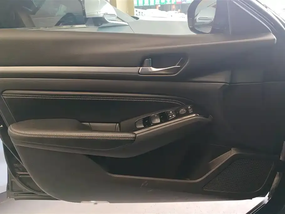 Nissan Teana 2022 из CN, фото 2