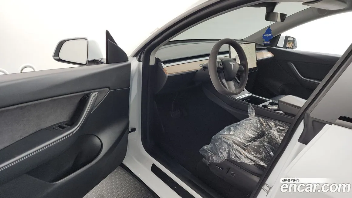 Tesla Model Y 2021 из KR, фото 8