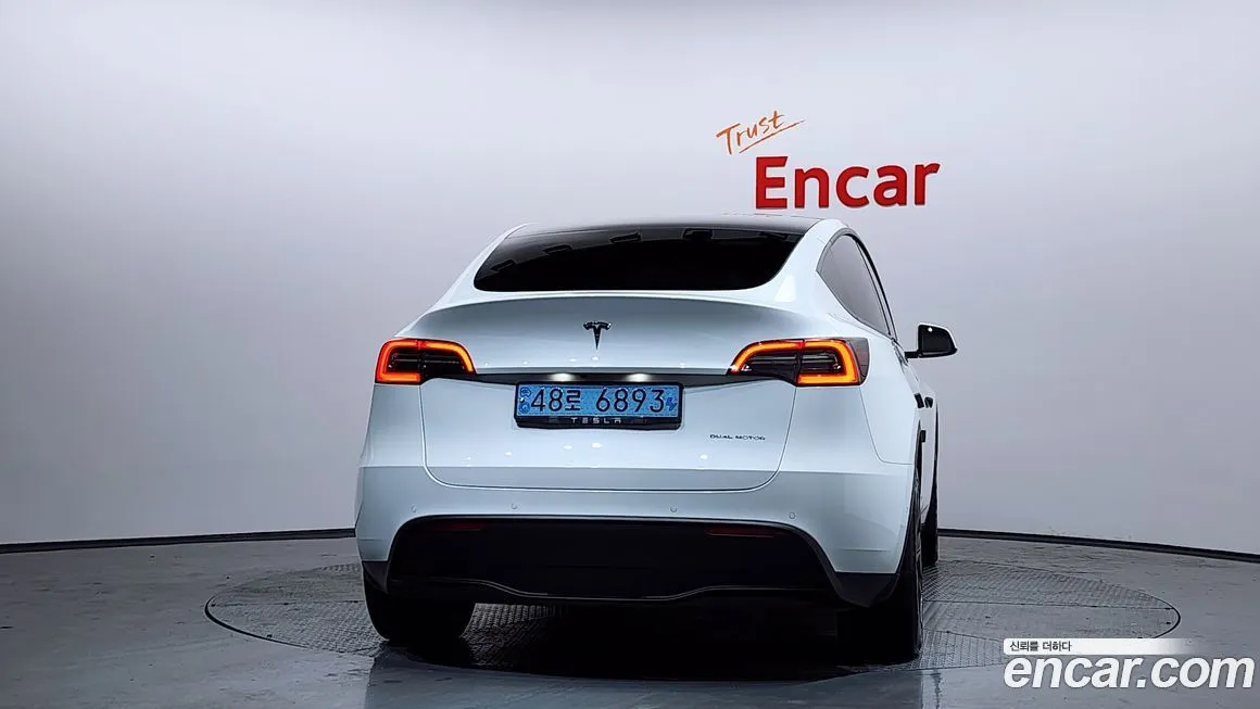 Tesla Model Y 2021 из KR, фото 6