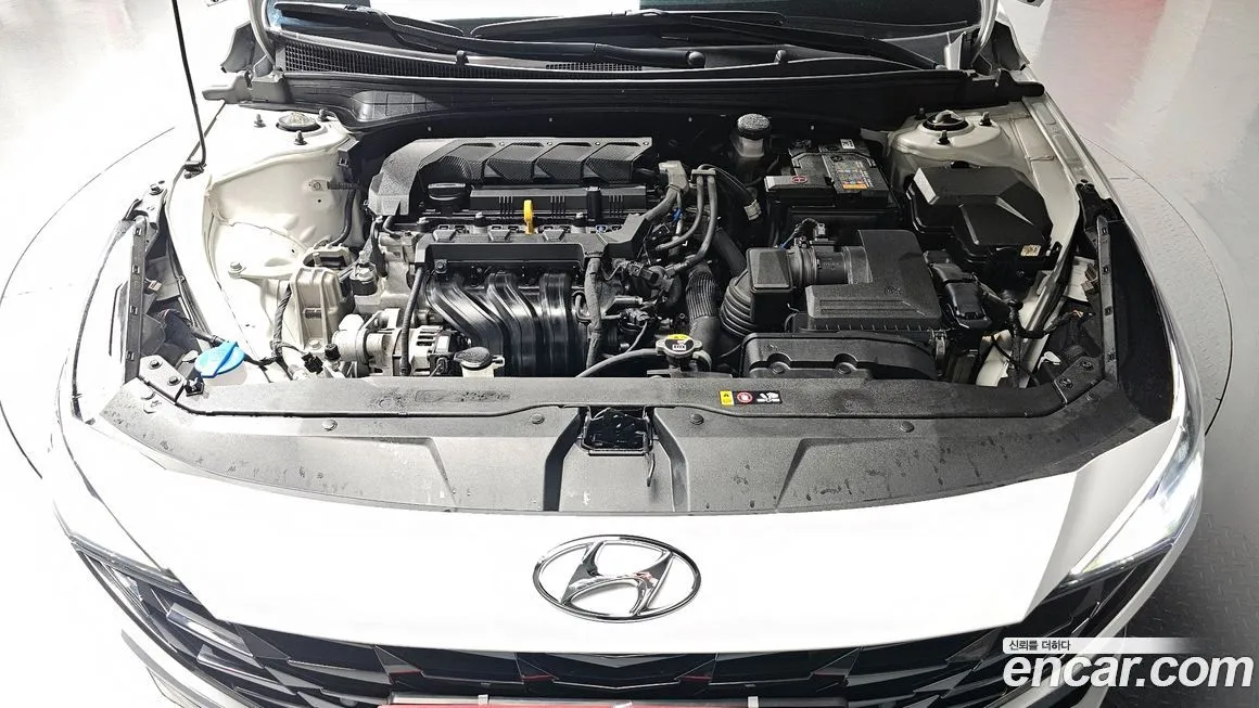 Hyundai AVANTE — фото 10