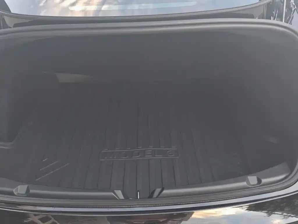 Tesla Model 3 2023 из CN, фото 5