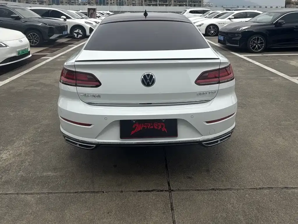 Volkswagen CC 2022 из CN, фото 10