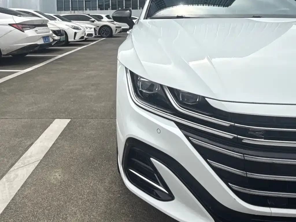 Volkswagen CC 2022 из CN, фото 8