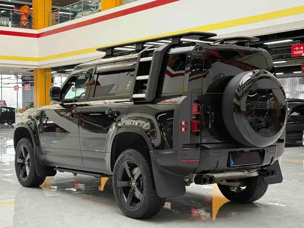Land Rover Defender 2023 из CN, фото 4