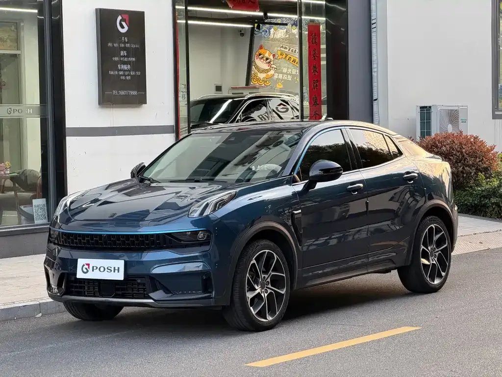 Lynk & Co 05