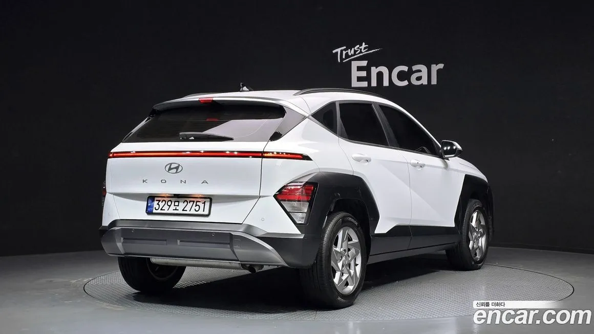 Hyundai Kona 2023 из KR, фото 2