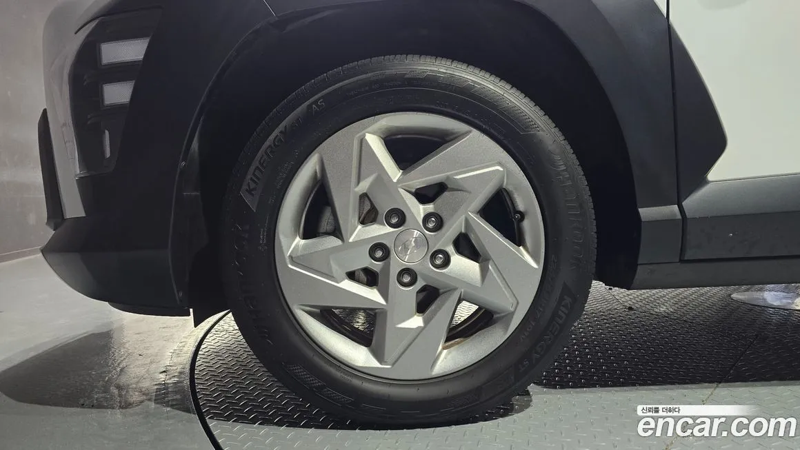 Hyundai Kona 2023 из KR, фото 8