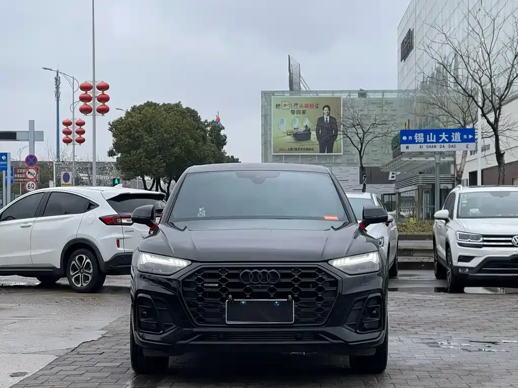 Audi SQ5 Sportback 2024 из CN, фото 3
