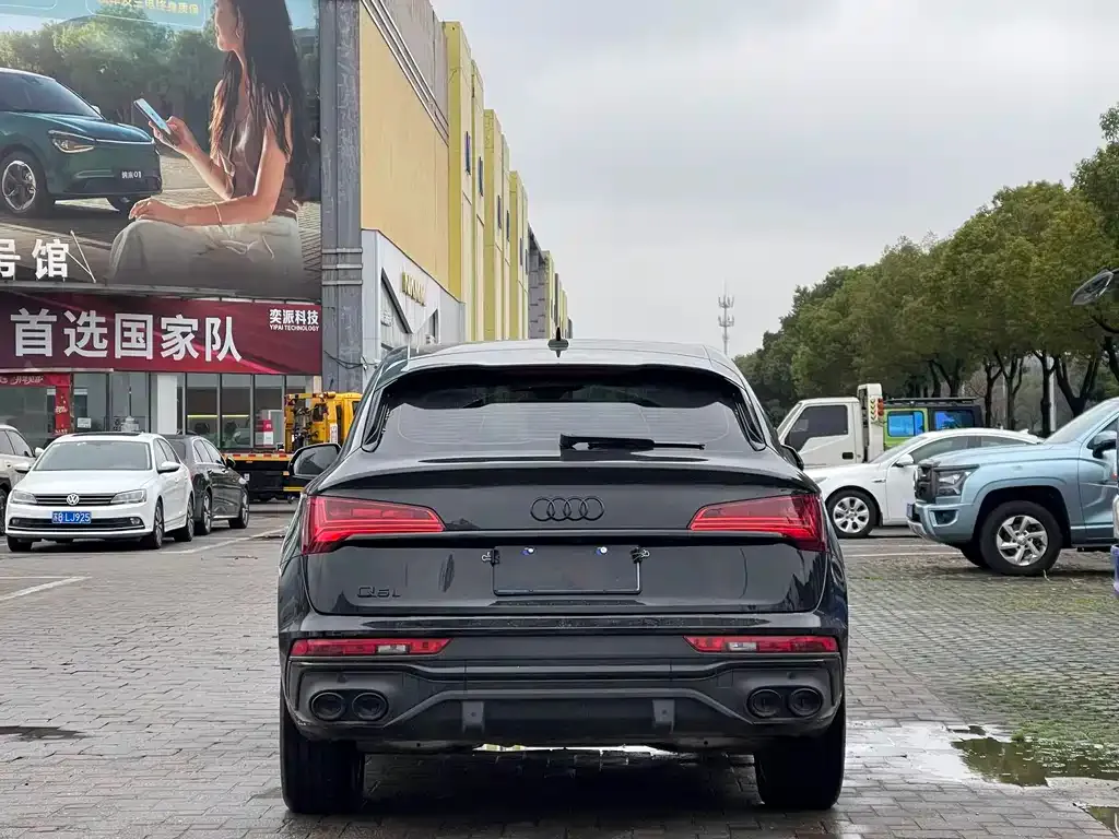 Audi SQ5 Sportback 2024 из CN, фото 6