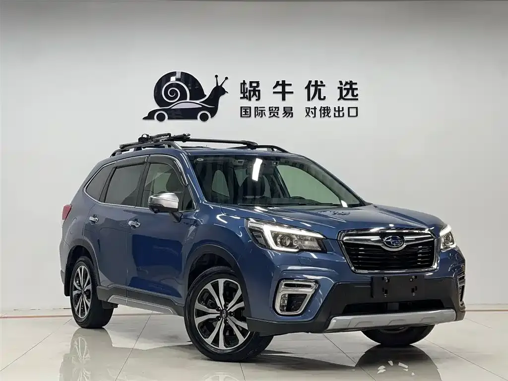 Subaru Forester — фото 10