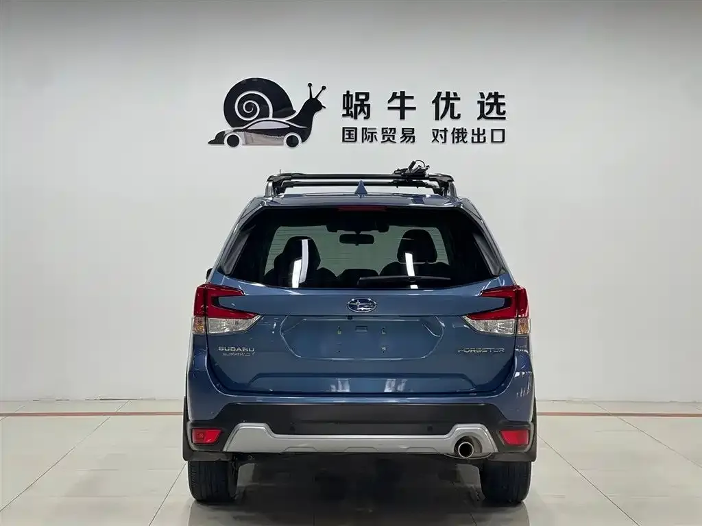 Subaru Forester — фото 9