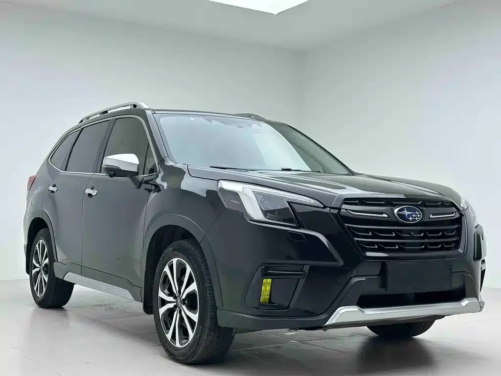 Subaru Forester — фото 5