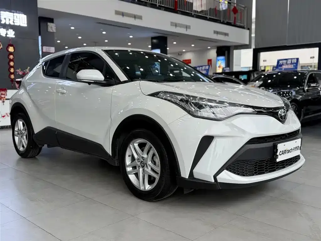 Toyota C-HR 2021 из CN, фото 7