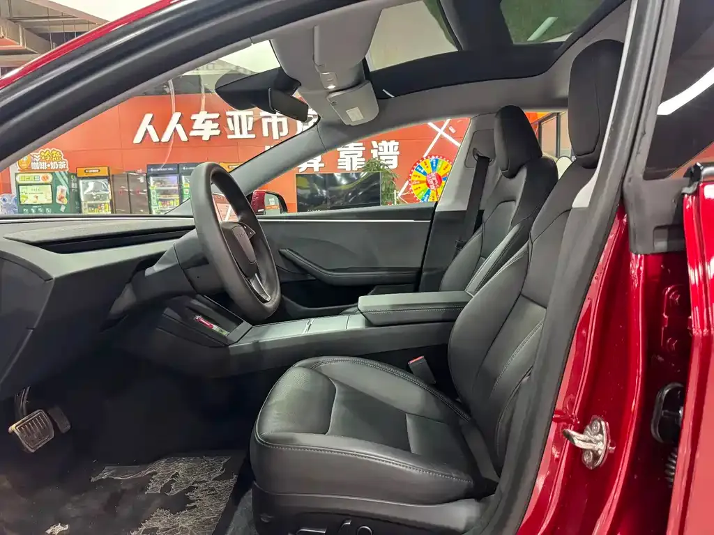 Tesla Model 3 2023 из CN, фото 9