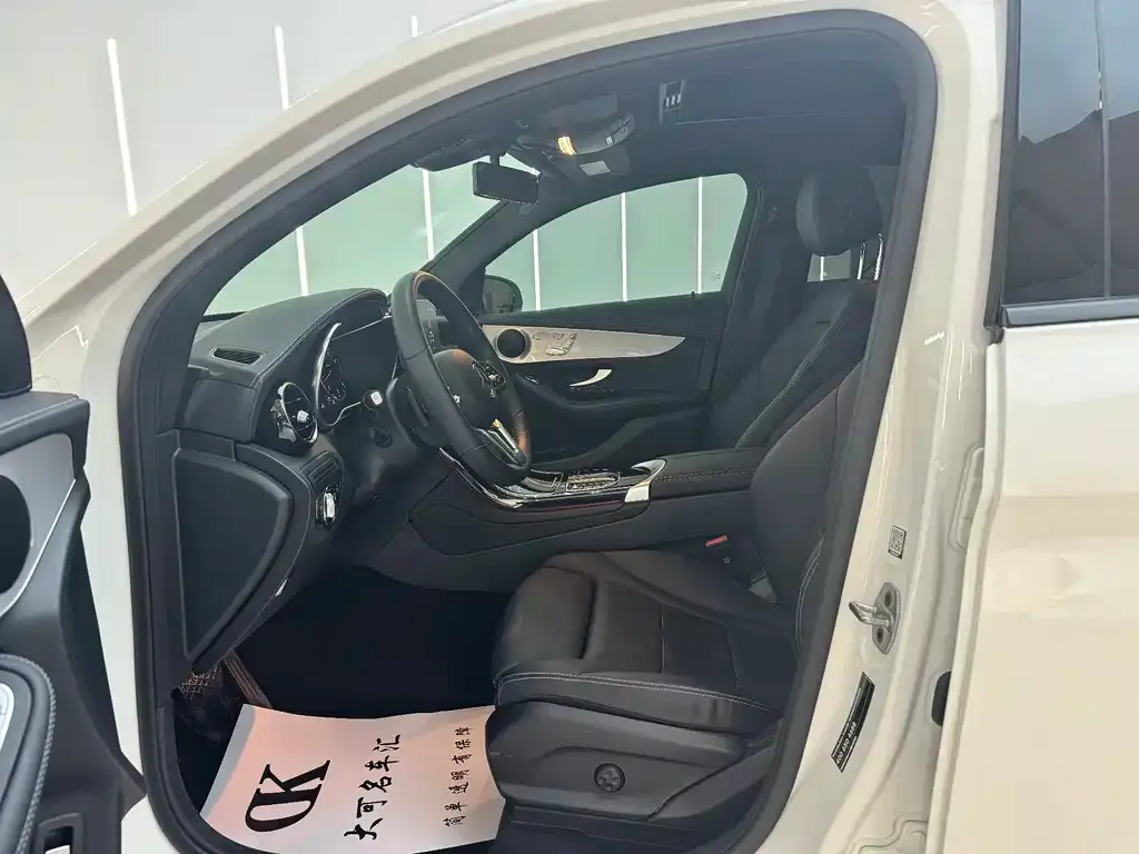 Mercedes-Benz GLC 2023 из CN, фото 3