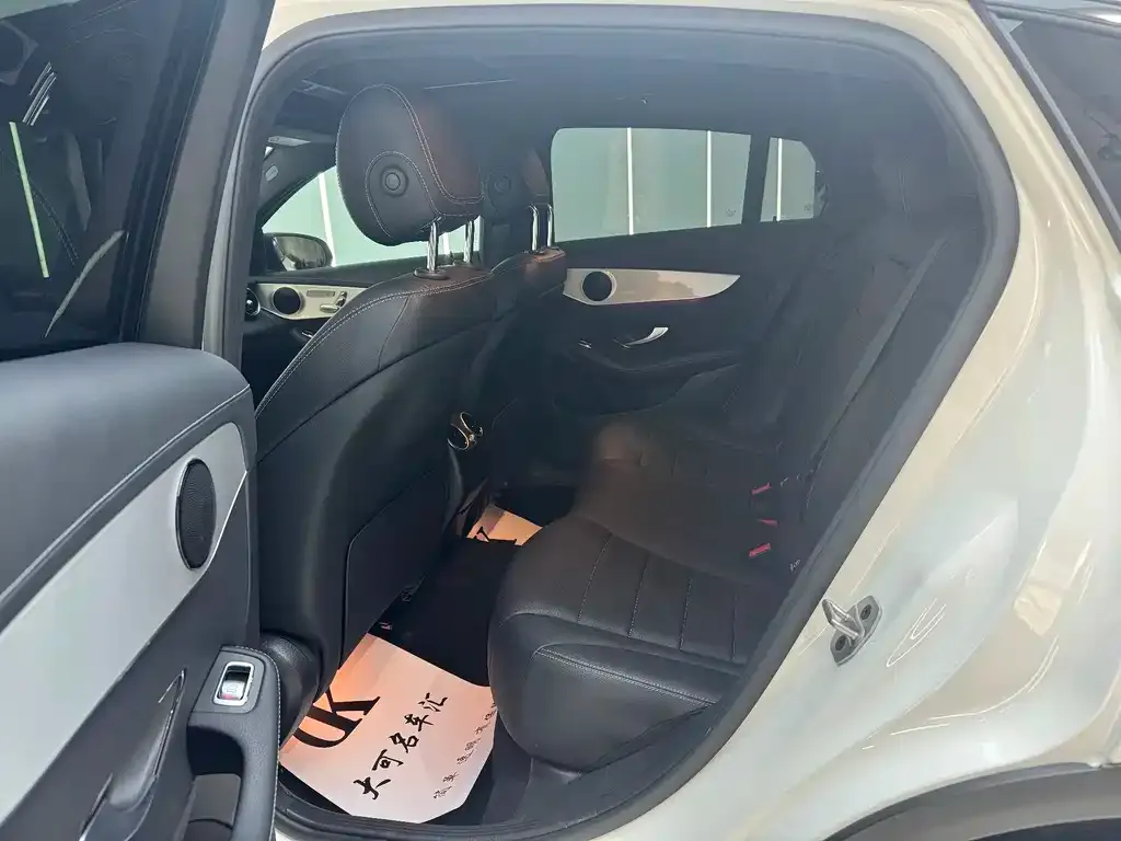 Mercedes-Benz GLC 2023 из CN, фото 4