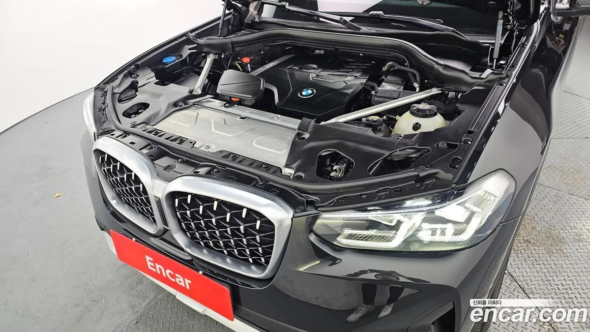 BMW X4 2022 из KR, фото 8