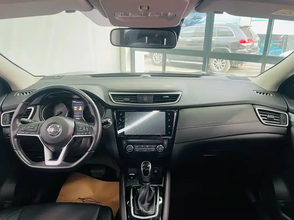 Nissan Qashqai 2023 из CN, фото 3