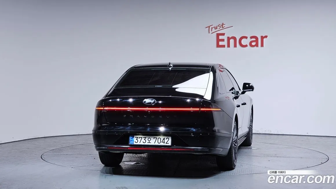 Hyundai Grandeur 2024 из KR, фото 2