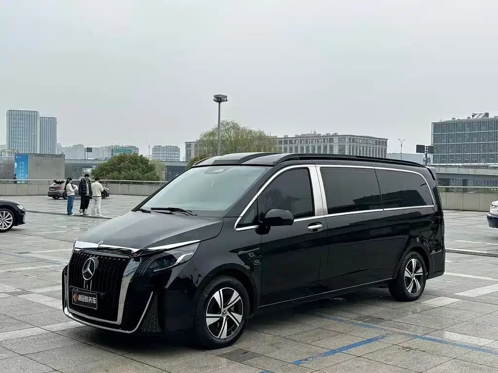 Mercedes-Benz Vito — фото 1