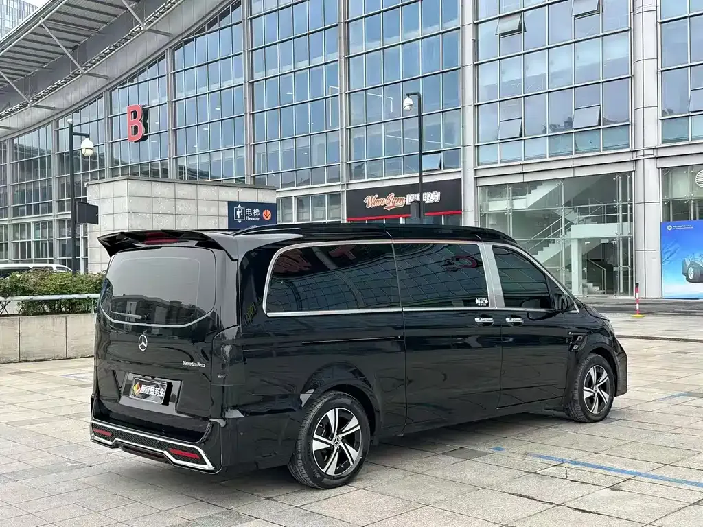 Mercedes-Benz Vito — фото 10
