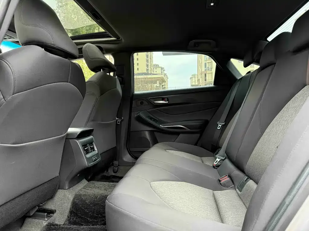 Toyota Avalon 2022 из CN, фото 4