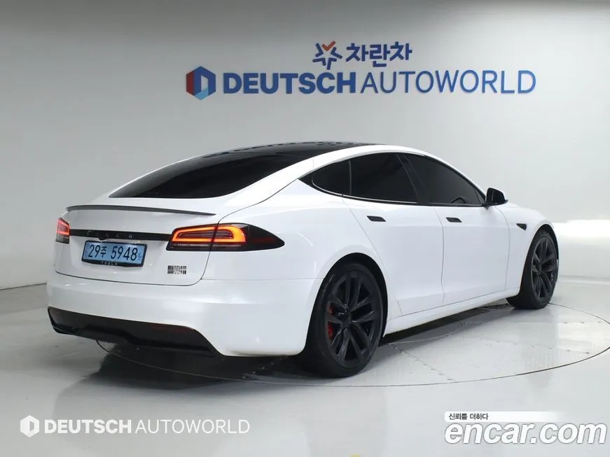 Tesla Model S 2023 из KR, фото 2