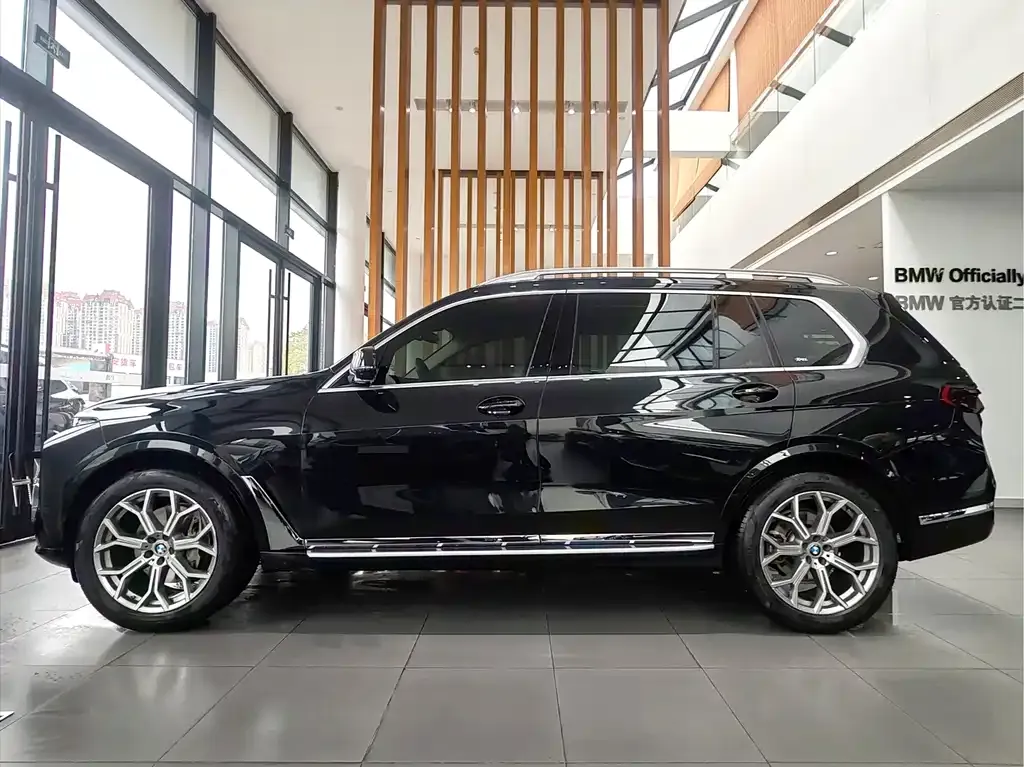 BMW X7 2023 из CN, фото 3