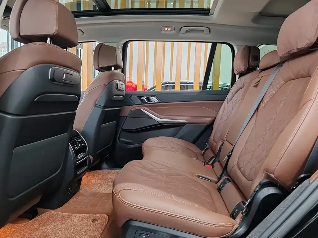 BMW X7 2023 из CN, фото 4