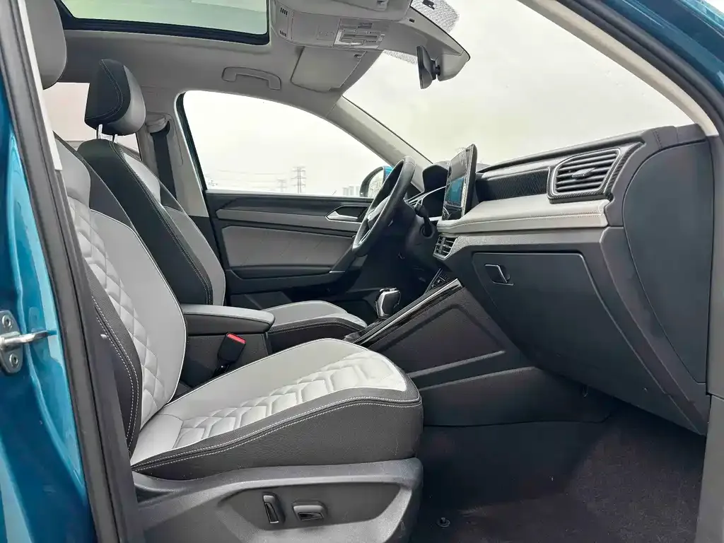 Volkswagen Tayron 2023 из CN, фото 7